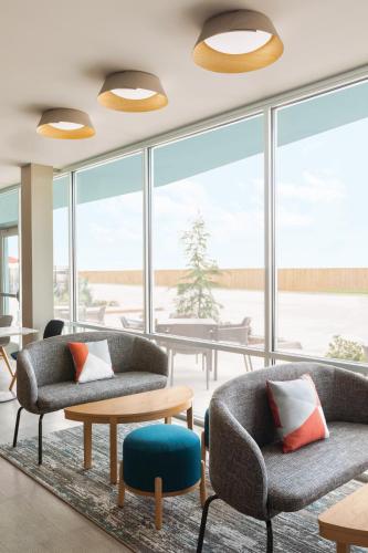 avid hotel nashville south smyrna an ihg hotel
