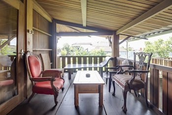 reddoorz omah kayu homestay