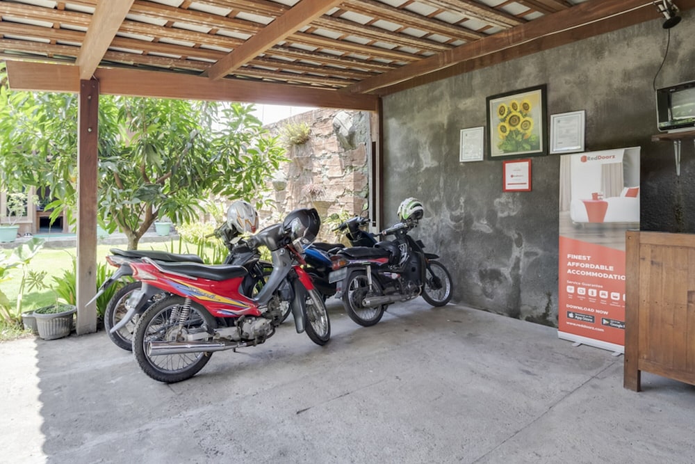 reddoorz omah kayu homestay