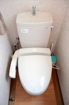 maguro house