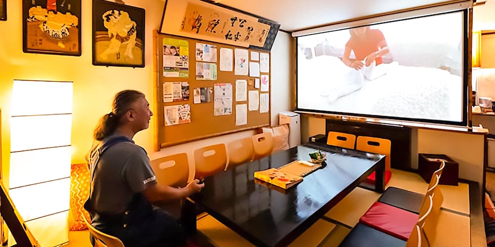 maguro house