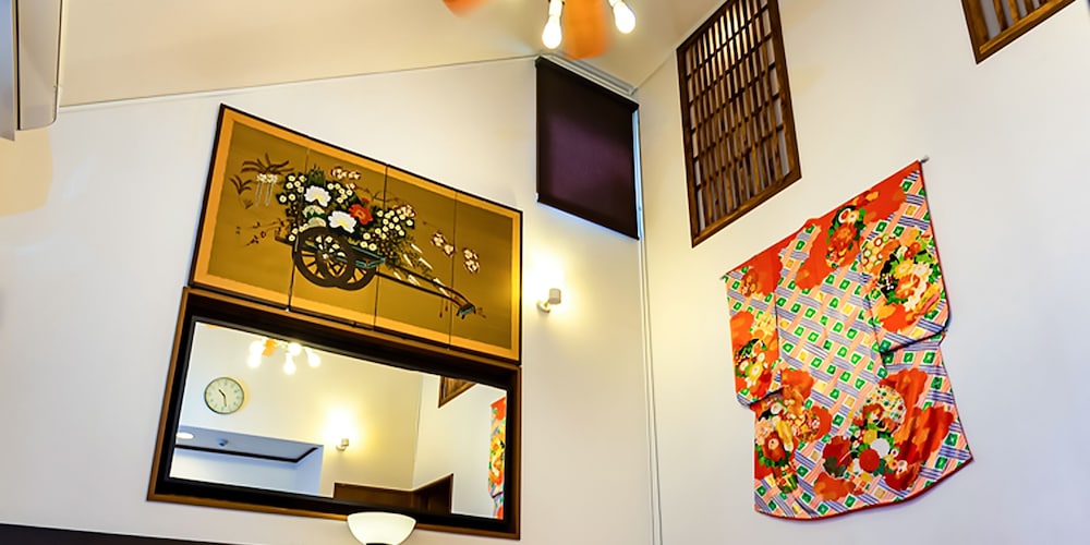 maguro house