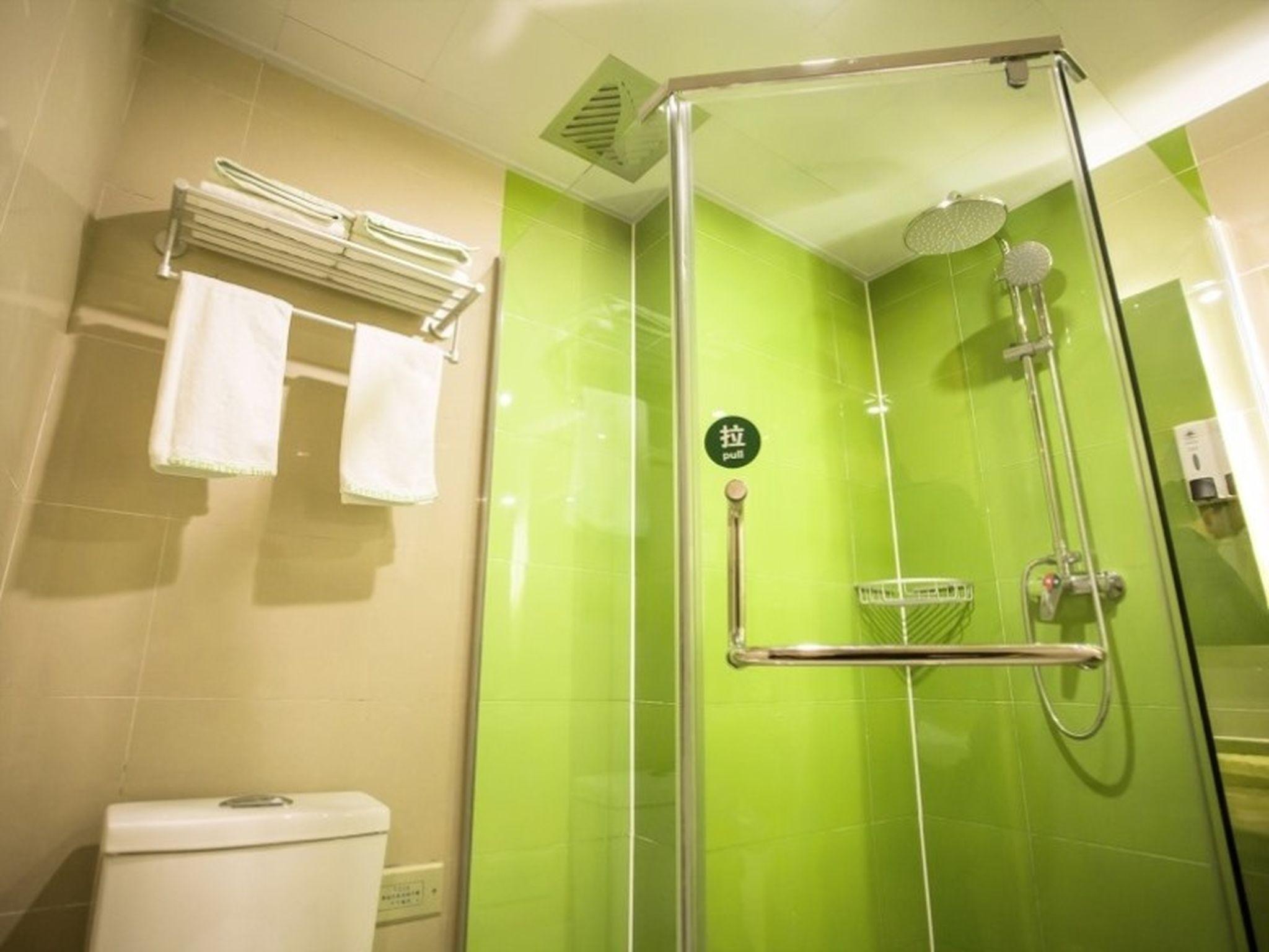 greentree inn heze shan county huxi south road exp