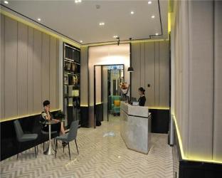 xana hotelle wuhan lingjiao lake wanda plaza branch