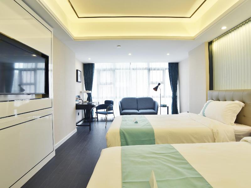 xana hotelle wuhan lingjiao lake wanda plaza branch