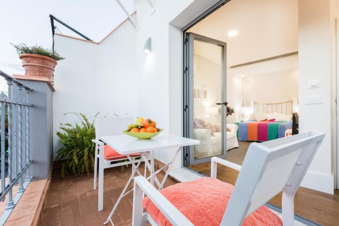 sevilla home center suites