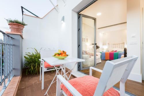 sevilla home center suites