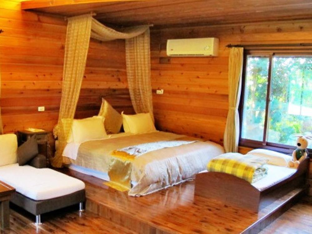 pinehome villa