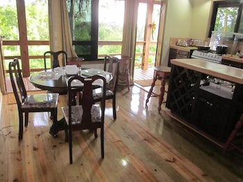 La Mayur Cottage,Hibiscus Lane Isla De Utila,3 star