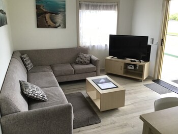 dylene caravan park 2 br family cabin with air