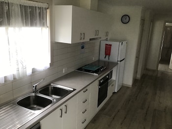 dylene caravan park 2 br family cabin with air