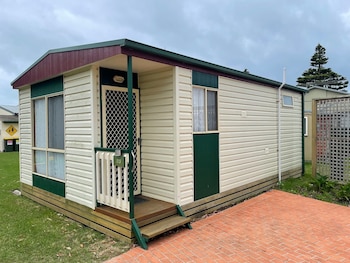 dylene caravan park 2 br family cabin with air