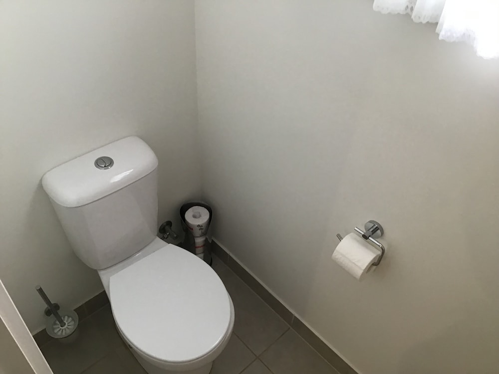 dylene caravan park 2 br family cabin with air