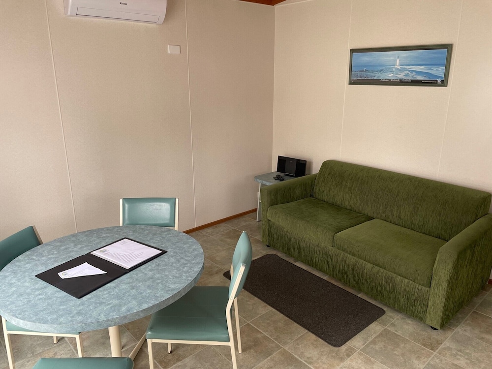 dylene caravan park 2 br family cabin with air