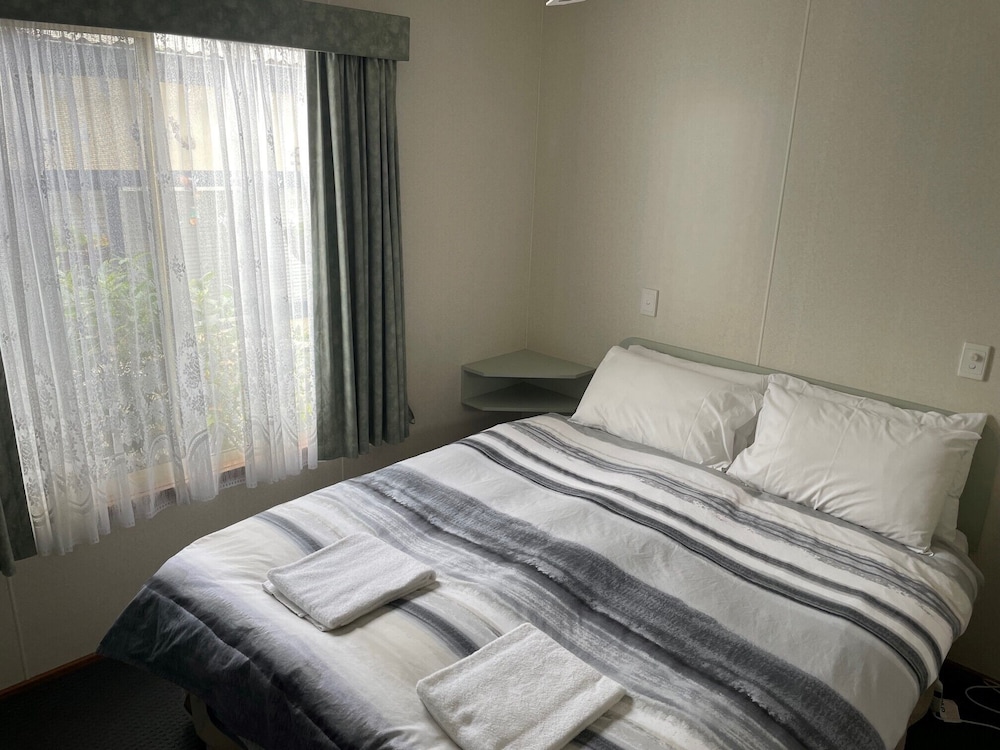 dylene caravan park 2 br family cabin with air