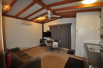 dylene caravan park 2 br family cabin with air