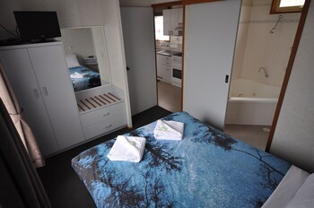 dylene caravan park 2 br family cabin with air