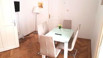 sobieski apartments st stephen cathedral