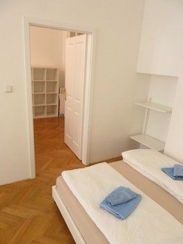 sobieski apartments st stephen cathedral