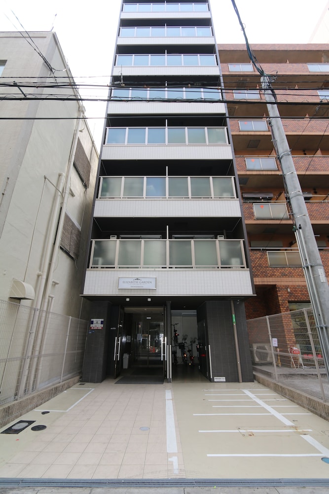 elizabeth garden shinsaibashi