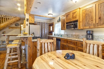 living log cabin 1494 by big bear vacations