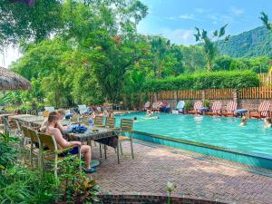 tam coc village bungalow