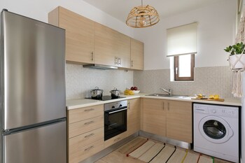 syra suites