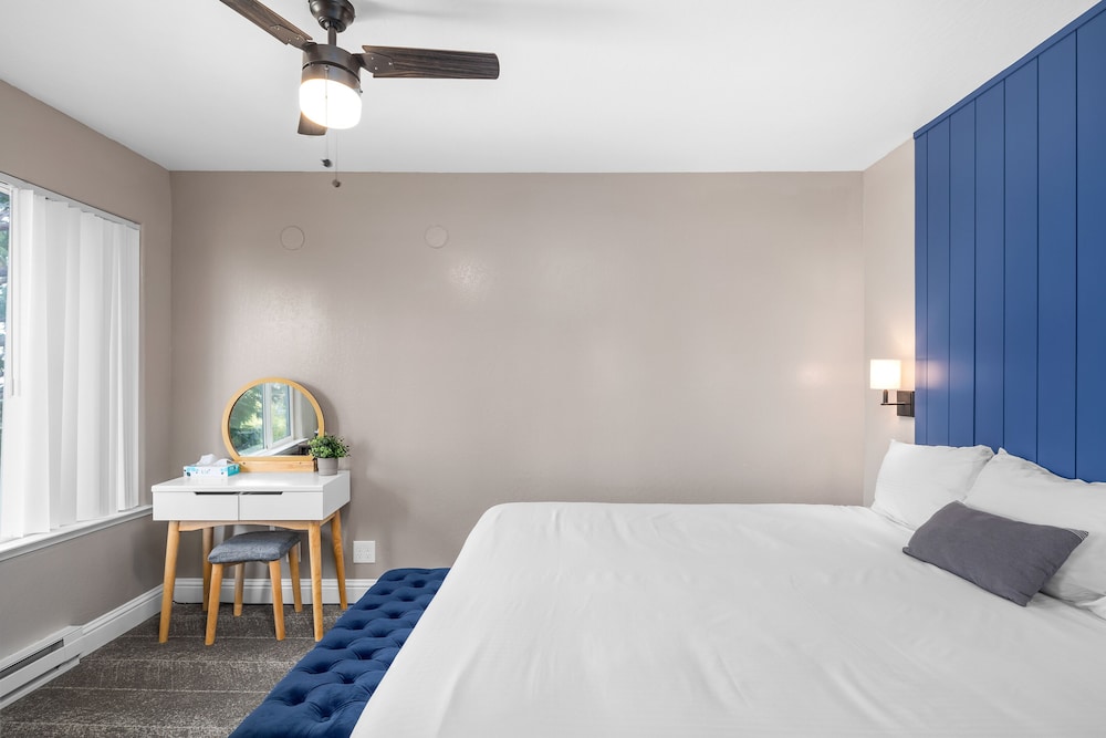 the inn at boatworks