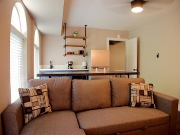 the inn at boatworks