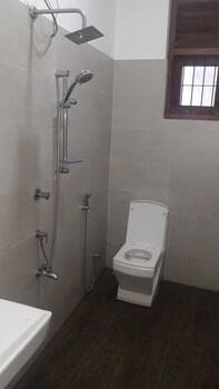 bella casa apartment