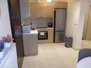 markopoulo mesogaias