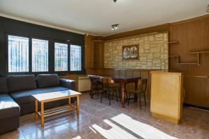 Holidays Domus Iano,Carrer Joan Xxiii 98 08292 Esparreguera,1 star