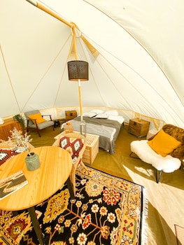 camp boutique glamping
