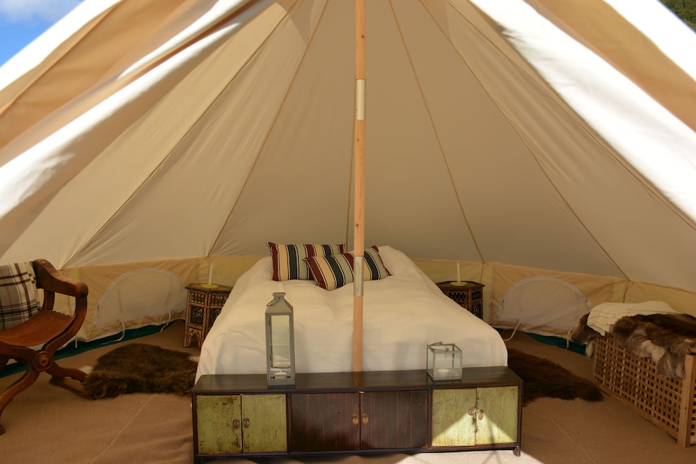 camp boutique glamping