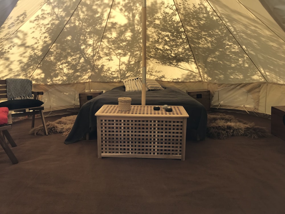 camp boutique glamping
