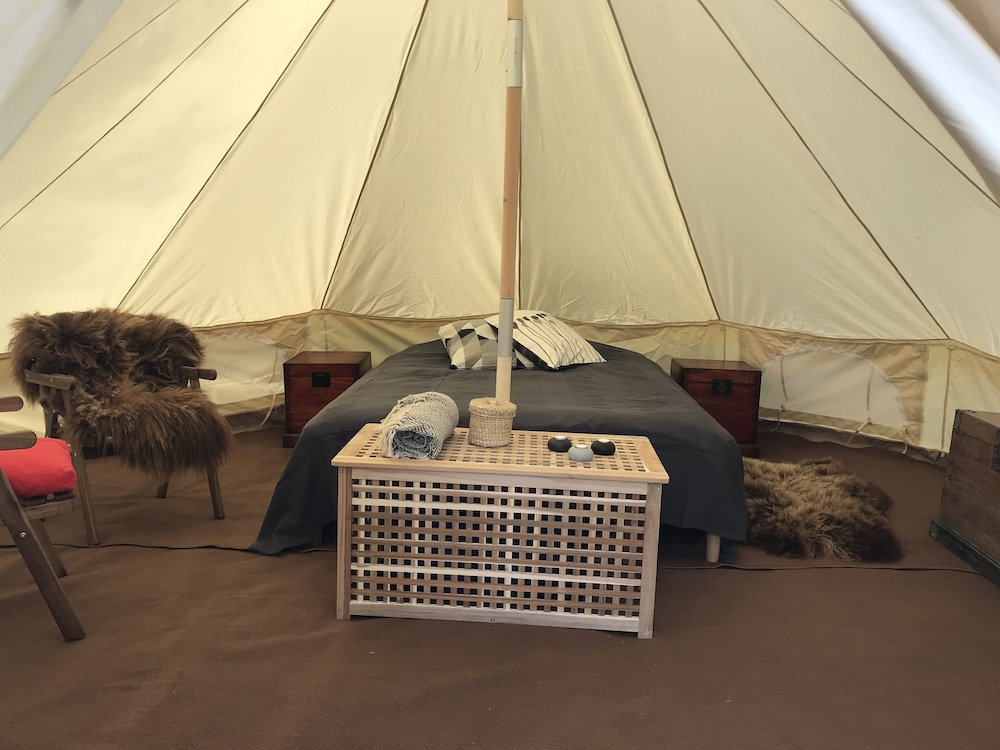 camp boutique glamping