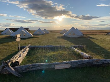 camp boutique glamping