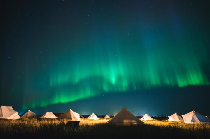 camp boutique glamping