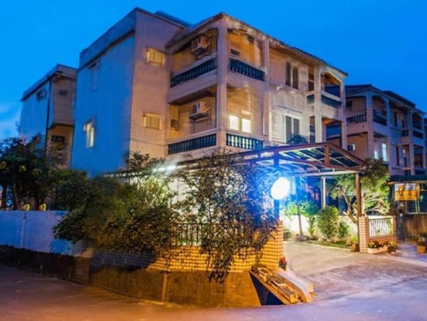 yoyolife hostel