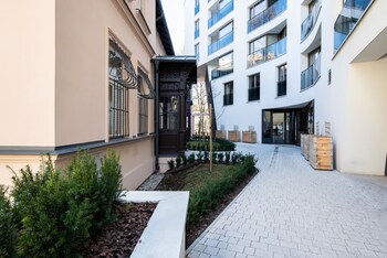 city lights apartments rakowicka 15