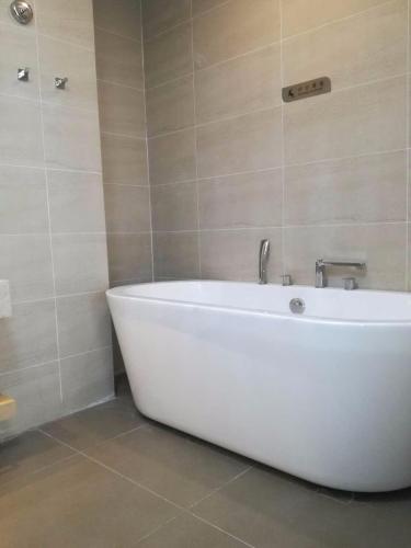 lavande hotel rizhao east haiqu road rt mart