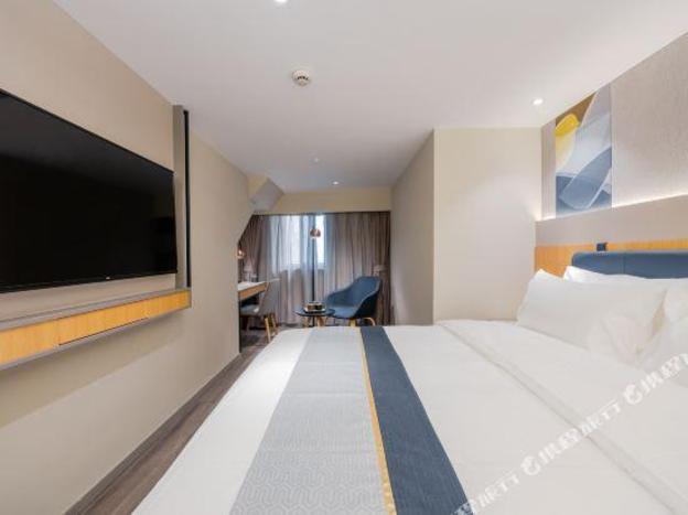 homeinn selected shanghai bund xintiandi huaihai road