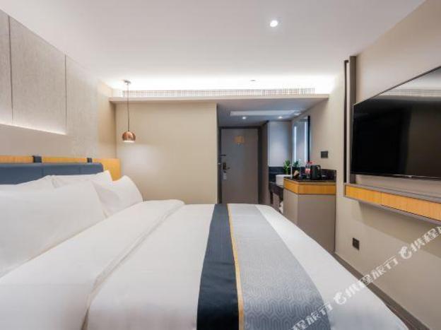 homeinn selected shanghai bund xintiandi huaihai road