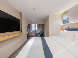 homeinn selected shanghai bund xintiandi huaihai road