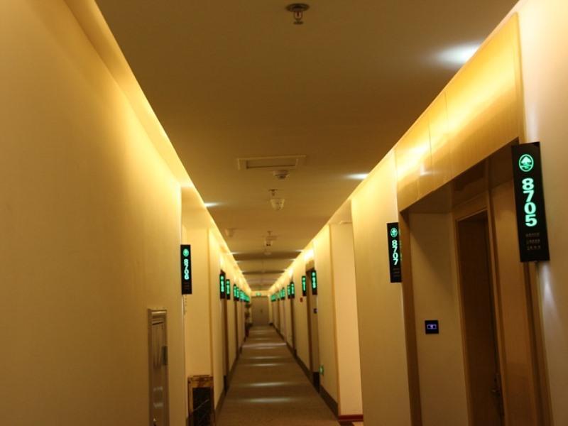 greentree inn zaozhuang high speed train station e