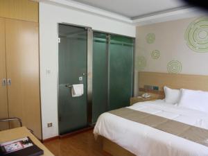greentree inn zaozhuang high speed train station e