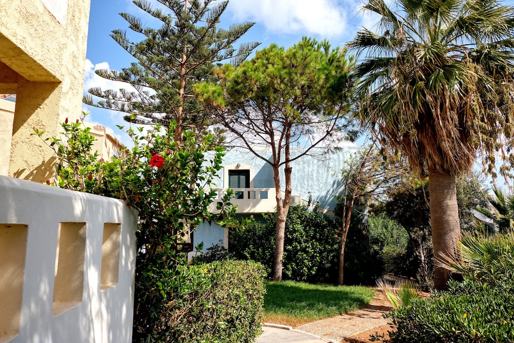 niros beach