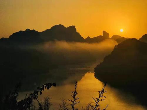 7 days inn shaoguan renhua danxia mountain