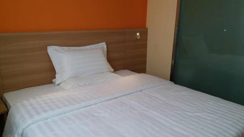 7 days inn harbin xianfeng road xilong big market