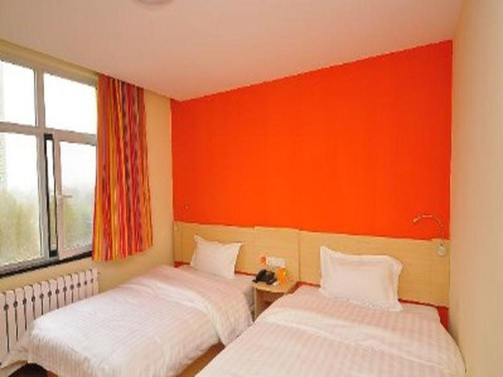 7 days inn anji center